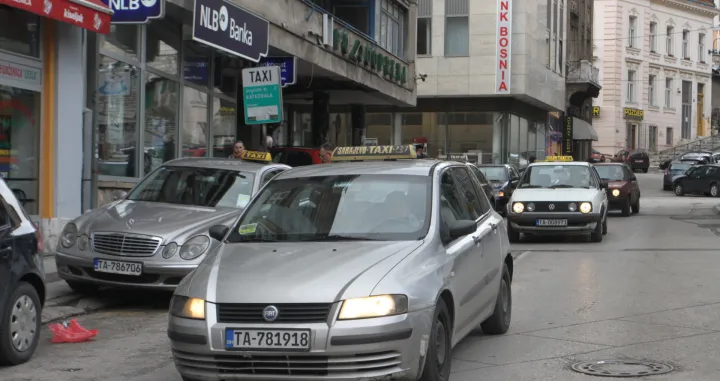 Doći do taksija je nemoguća misija