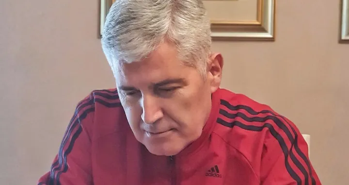 (FOTO) Dragan Čović u crvenoj trenerci održao sastanak sa austrijskom ambasadoricom u BiH&nbsp;
&nbsp;