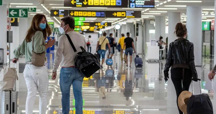 Putovanje avionom u vrijeme koronavirusa, šta se promijenilo i koje su procedure?