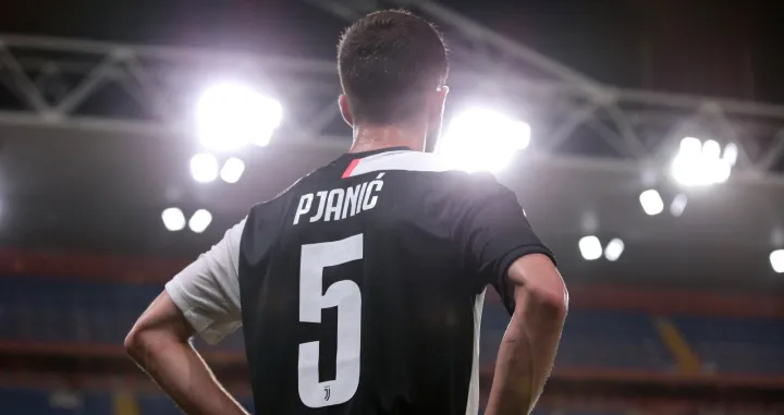 (FOTO) Nakon snimka na kojem Pjanić plače uz hit Šerifa Konjevića, oglasio se i popularni pjevač