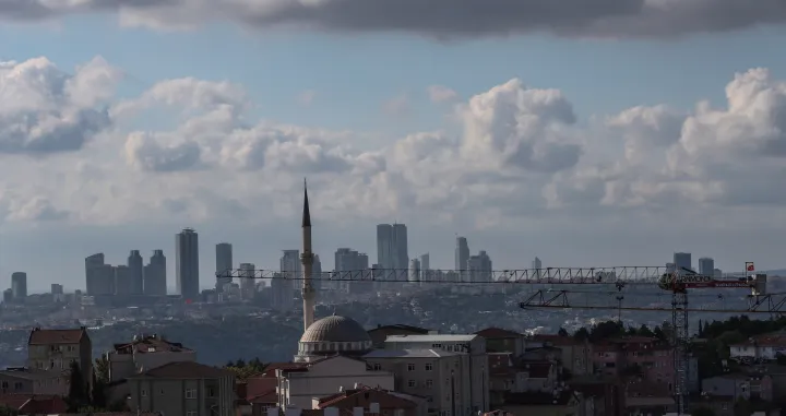 Istanbul zabranio svadbe u zatvorenom