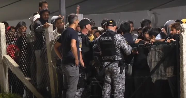 Zbog straha od migranata: Bi&scaron;ćani organizuju noćne patrole