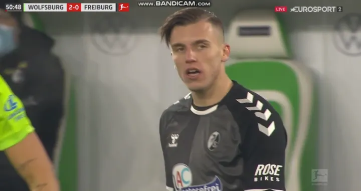 (VIDEO) Komentatori Eurosporta "posvađali" se zbog poteza Ermedina Demirovića: Pa ne igramo balet, nego fudbal...