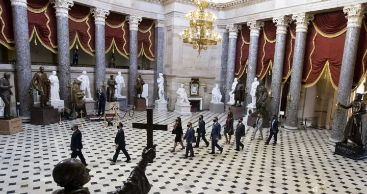 Senat: Suđenje Trumpu ustavno, odluku podržalo i &scaron;est republikanaca, nastavak procesa u srijedu