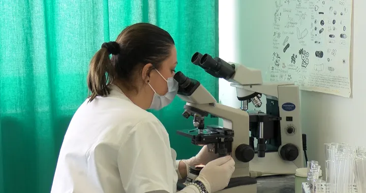 Tragedija: Djevojka (24) došla na testiranje, kolabirala i preminula u covid ambulanti