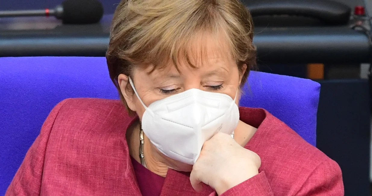 Merkel: Treći talas je čvrsto stisnuo na&scaron;u zemlju / EPA