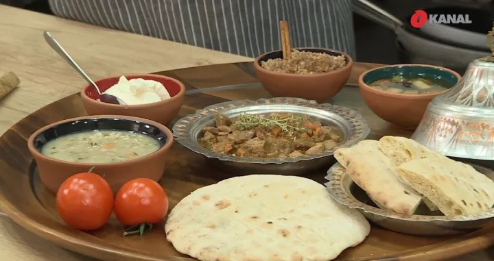 (VIDEO) Iftari u na&scaron;im mahalama - Pogledajte kako profesionalni kuhar priprema iftar