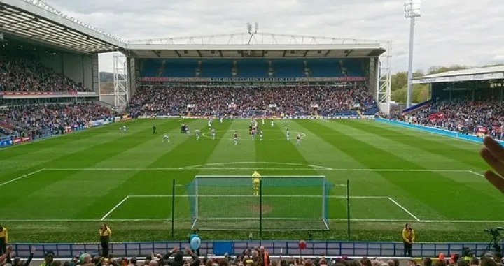 Blackburn je sinoć odu&scaron;evio sve muslimane među svojim navijačima: Ako budete htjeli klanjati ak&scaron;am, obratite se...