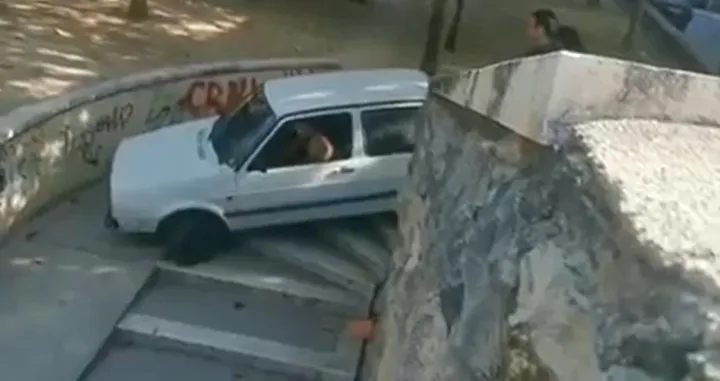 (VIDEO) Samo je nebo granica: Novi podvig Golf dvojke