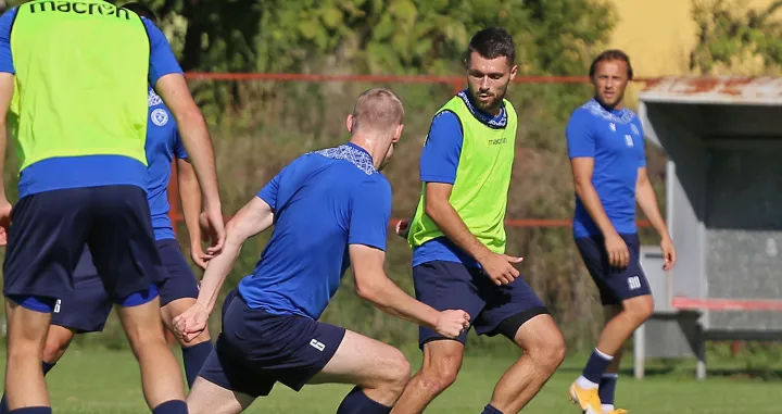 (FOTO) Željezničar trenirao u Kragujevcu, dobro poznato lice se pojavilo na treningu