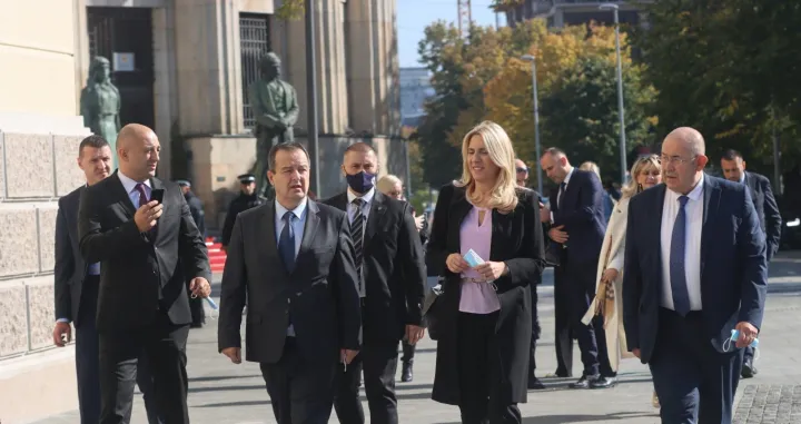 30 godina NSRS-a: Slavi skup&scaron;tina koja glasa i zaboravi - Usvojene su desetine zaključaka, a nijedan nije realizovan