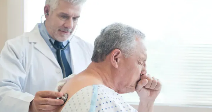 (VIDEO) Teško disanje i opstrukcija pluća su mu ozbiljno narušili zdravlje: Spas je pronašao u prirodi – Saznajte kako!