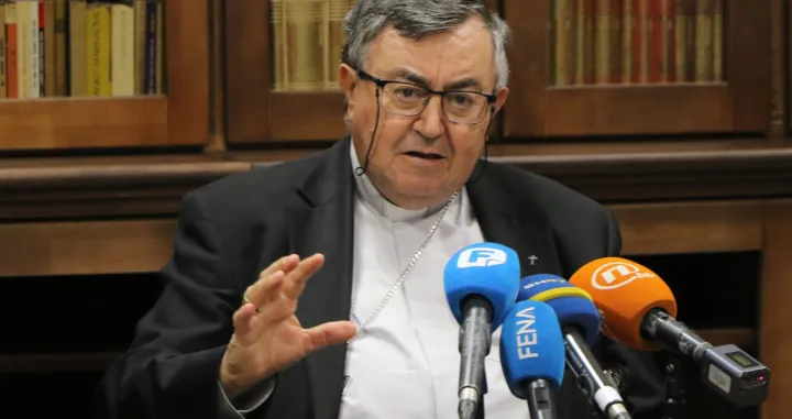 Kardinal Puljić poslao poruku: Kako neću biti zabrinut, narod se boji hoće li se početi pucati, samo budala može željeti rat!