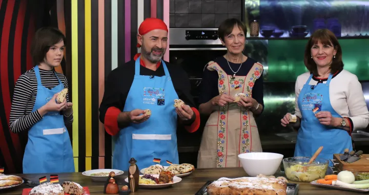 (VIDEO) Šta ću ručku djeci u prazničnoj atmosferi - pogledajte kako Nijemci proslavljaju praznike