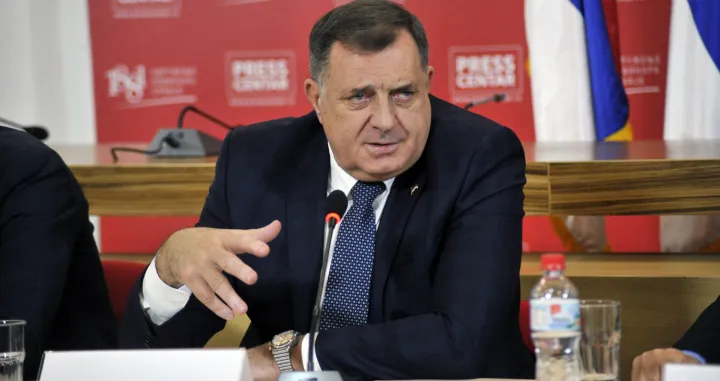 Dodik nabrajao ko će sve doći na neustavni Dan RS-a, pa opet opleo po FBiH: To je fascinantno, živimo na toj ljubavi