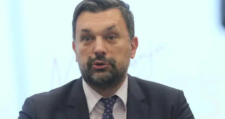 Konaković oštro reagovao na Vučićevu izjavu / Ne znate šta se uvuklo u ljude? - Javni prostor se truje pogrdnim riječima o Bošnjacima, to je vaš koncept