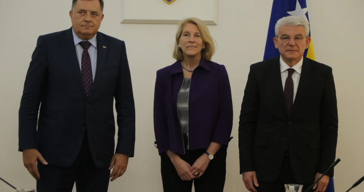 Predsjedni&scaron;tvo BiH primit će pomoćnicu državnog tajnika SAD u Uredu za Europu i Euroaziju Karen Donfried/Senad Gubelić