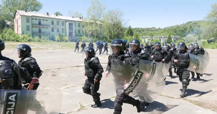 Pokazna vježba jedinica Uprave policije TK/Miren Aljić