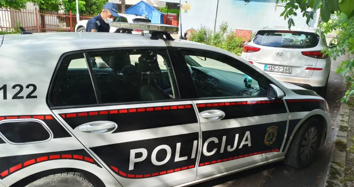 Federalna uprava civilne za&scaron;tite stup sipa pretres/Senad Gubelić