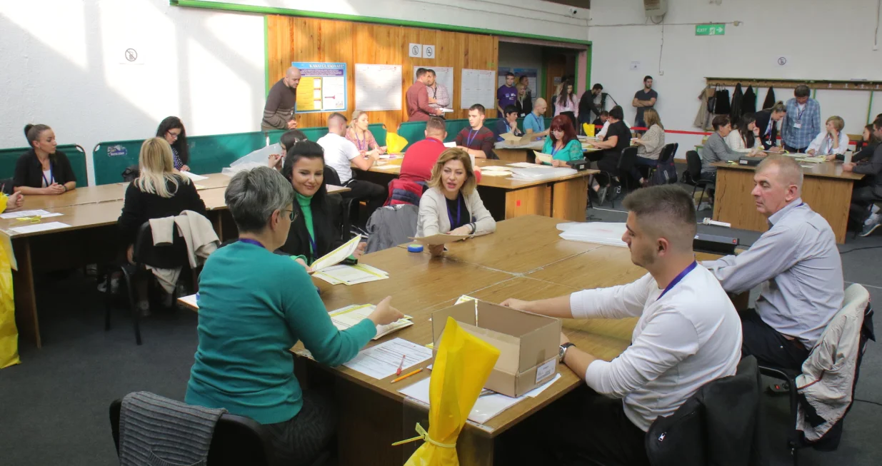 Zetra ponovno brojanje glasova za predsjednika i podpredsjednika iz Rs./Senad Gubelić