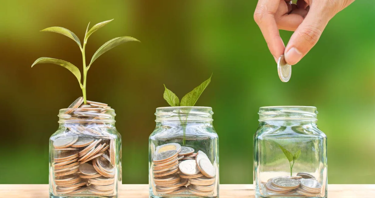 Štednja novca ilustracija/