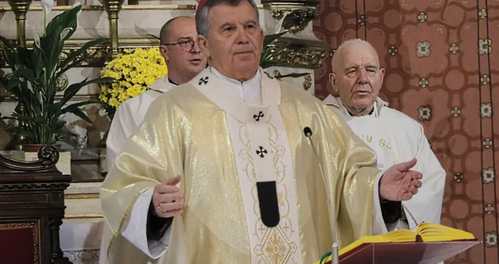 Misa u katedrali Srca Isusova predslavi vrhbosanski nadbiskup mon. Tomo Vuk&scaron;ić/Senad Gubelić