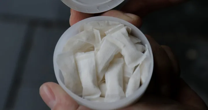 Snus - Nikotin/Senad Gubelić