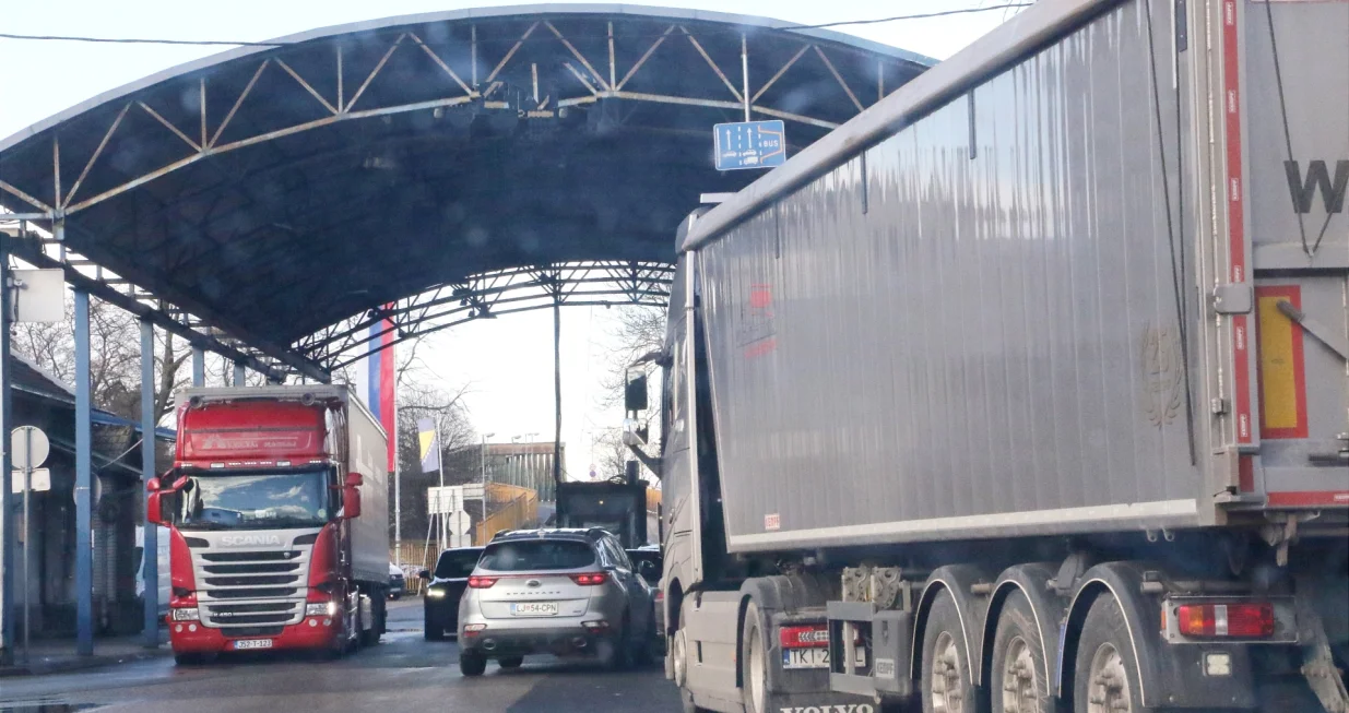 Bosanska Krupa &scaron;engen granični prelaz Foto: Didier Torche 
