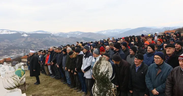 Dženaza Emrahu Kulačiću u Zenici/