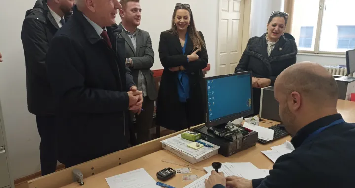 Hakija Kurtović/Dženisa Zukančić