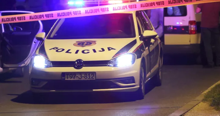 Ubijen migrant na Ilidži u kasindolskoj ulici./Senad Gubelić