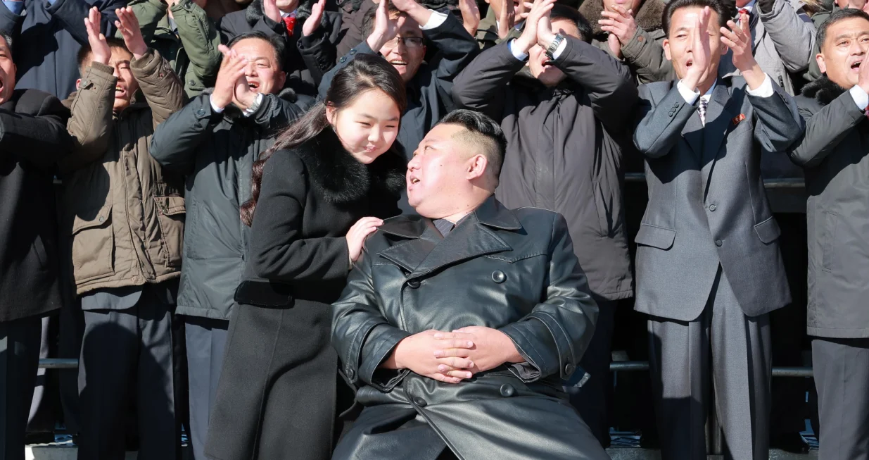 epa10331641 An undated photo released by the official North Korean Central News Agency (KCNA) on 27 November 2022 shows North Korean leader Kim Jong-un (front, C) posing with his daughter, presumed to be his second child, Ju-ae (C-L), during a photo session with the contributors to the successful test-fire of new-type ICBM Hwasongpho-17 at an undisclosed location in North Korea. EPA/KCNA  EDITORIAL USE ONLY/Kcna