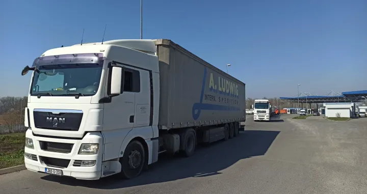 Dugotrajna čekanja pri ulasku kamiona u BiH/Miren Aljić