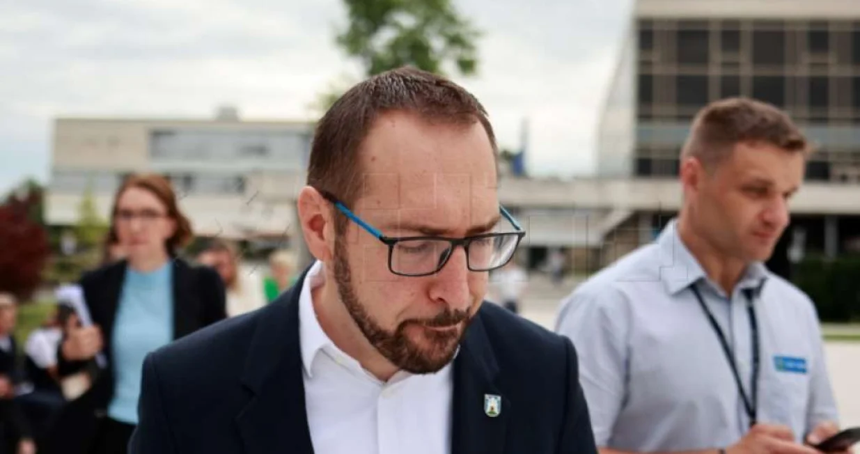 Tomislav Tomašević/