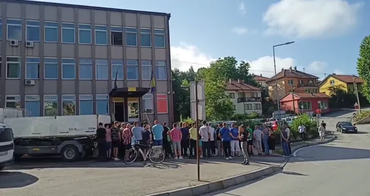 protest građana kakanj screenshot/