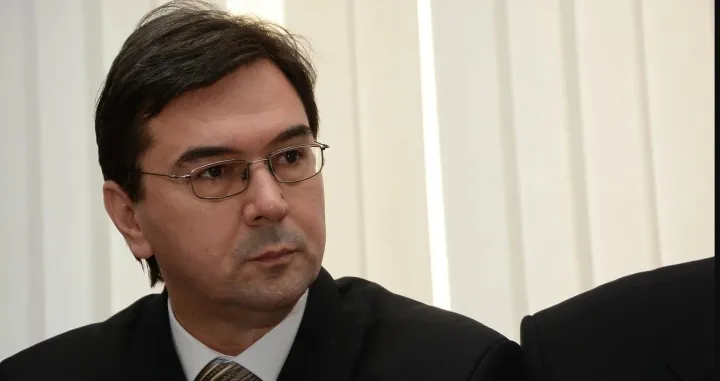 mirnes ajanović/