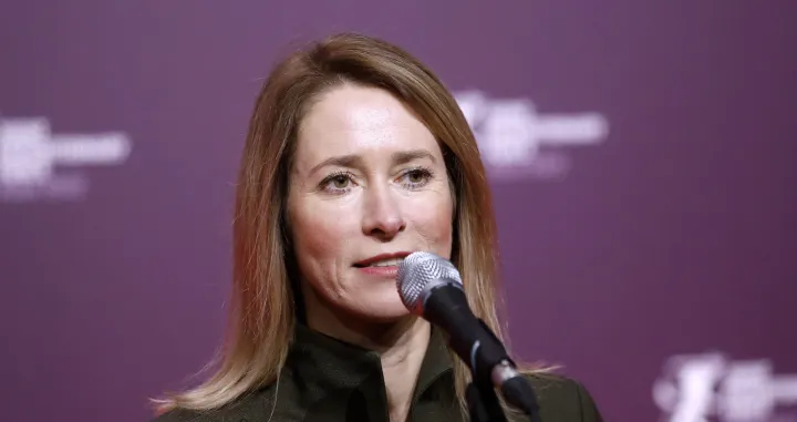 epa10373717 Estonia's Prime Minister Kaja Kallas speaks to the media during a doorstep at the Summit of the Joint Expeditionary Force (JEF) in Riga, Latvia, 19 December 2022. The JEF heads of state, government and ministers met in Riga to discuss Russia's invasion of Ukraine and consequent changes in the security climate in the North Atlantic, Baltic Sea and the High North regions, and on measures to improve regional security. The JEF is a coalition of nations (Denmark, Estonia, Finland, Iceland, Latvia, Lithuania, Netherlands, Norway, Sweden and the United Kingdom). EPA/TOMS KALNINS/Toms Kalnins