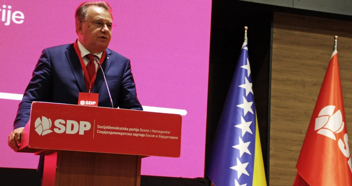 Kongres SDP BiH Nermin Nik&scaron;ić/