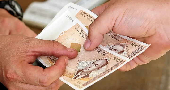  Novac se gomila u državnom budžetu/