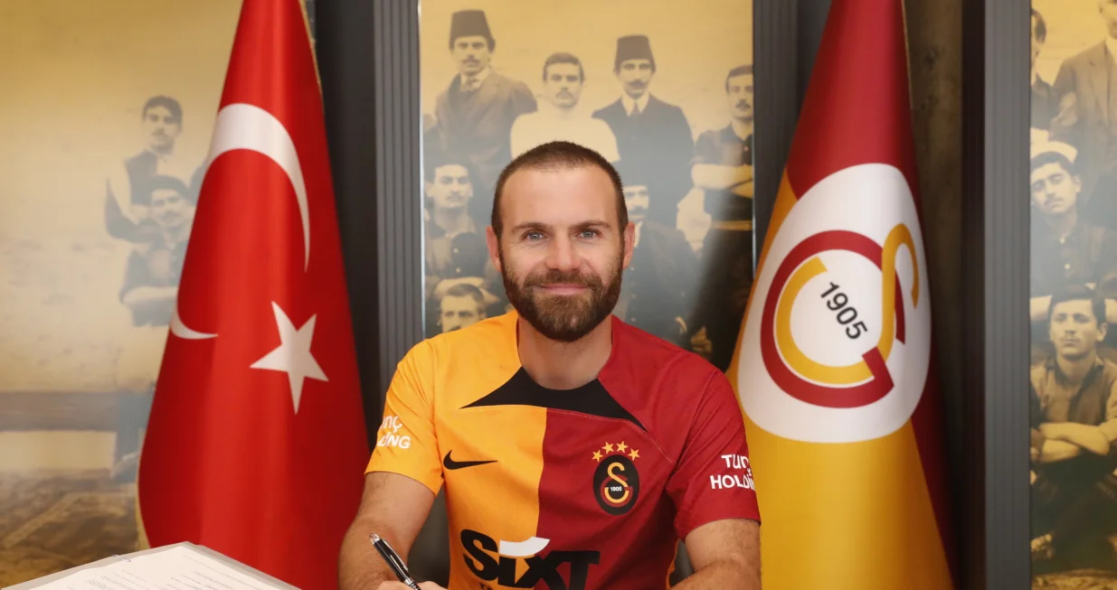 epa10170375 A handout photo made available by Galatasaray's Press Office shows Galatasaray's new player Juan Mata during a signing ceremony in Istanbul, Turkey 08 September 2022. Juan Mata finalised free transfer move to Galatasaray after leaving Manchester United. EPA/GALATASARAY PRESS OFFICE/HO HANDOUT EDITORIAL USE ONLY/NO SALES/NO ARCHIVES