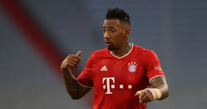 epa08835162 Jerome Boateng of Bayern Munich looks on during the German Bundesliga soccer match between FC Bayern Munich and SV Werder Bremen at Allianz Arena in Munich, Germany, 21 November 2020. EPA/ALEXANDER HASSENSTEIN/POOL CONDITIONS - ATTENTION: The DFL regulations prohibit any use of photographs as image sequences and/or quasi-video.