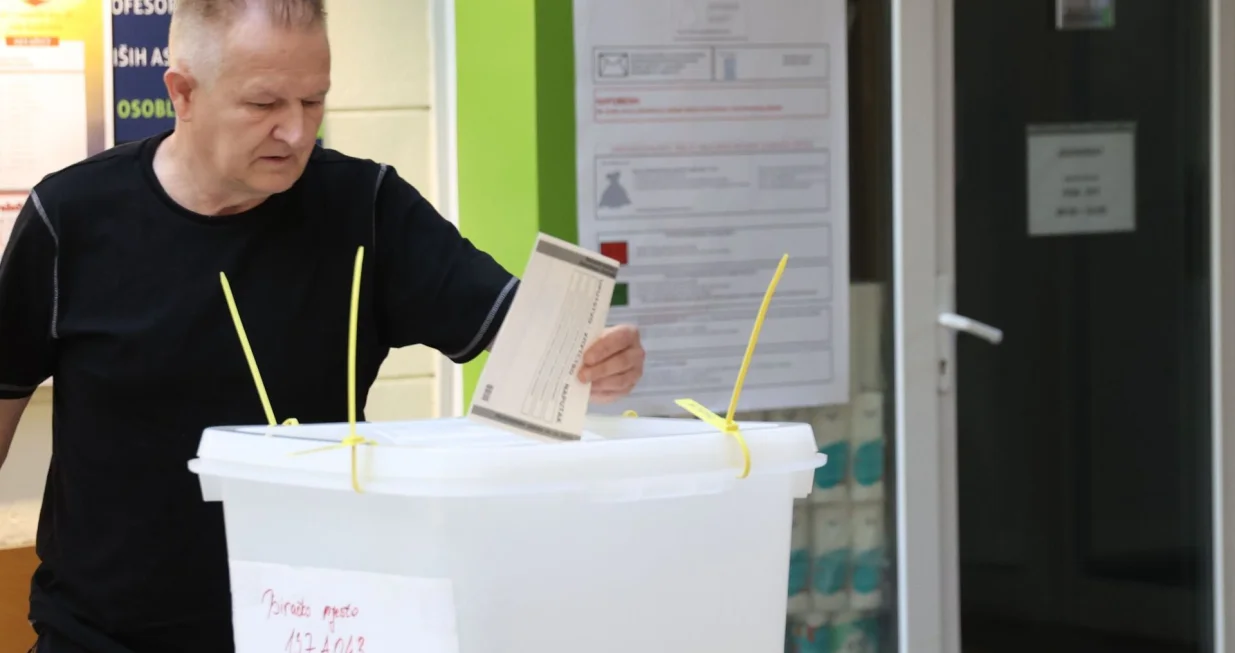 Biračka mjesta Stari Grad/