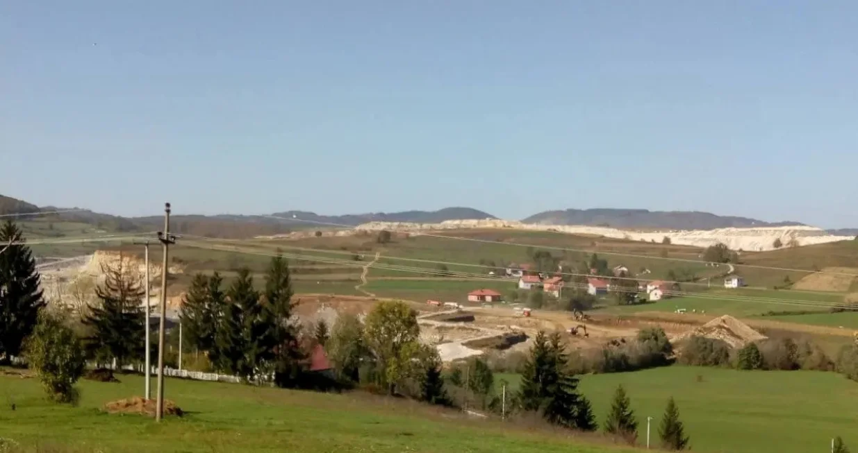 Zaseok Bašići i površinski kopovi/