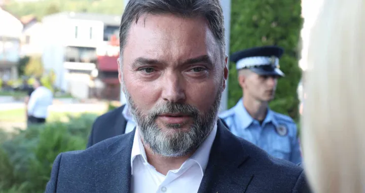 sta&scaron;a ko&scaron;arac/Senad Gubelić