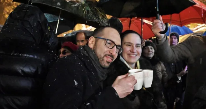 Benjamina Karić i Tomislav Tomašević, advent, Zagreb, Hrvatska/Grad Sarajevo