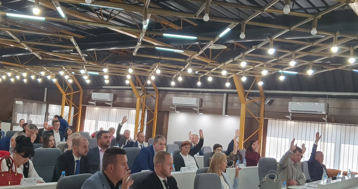 Skupština je većinom glasova izglasala nepovjerenje Vladi ZDK-a/Muhamed Tunović