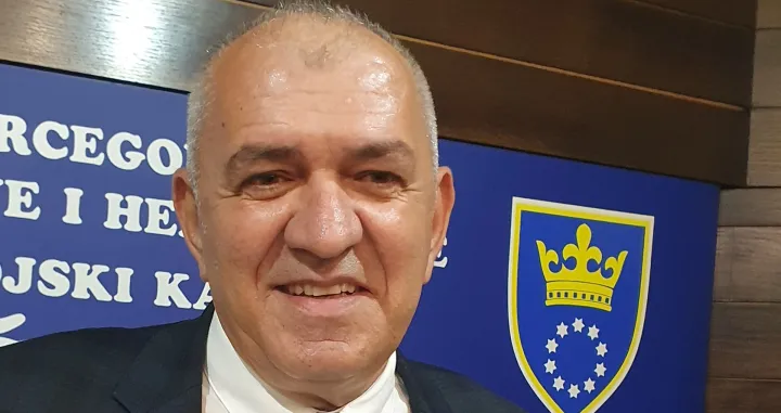 Iva Tadić /Muhamed Tunović/