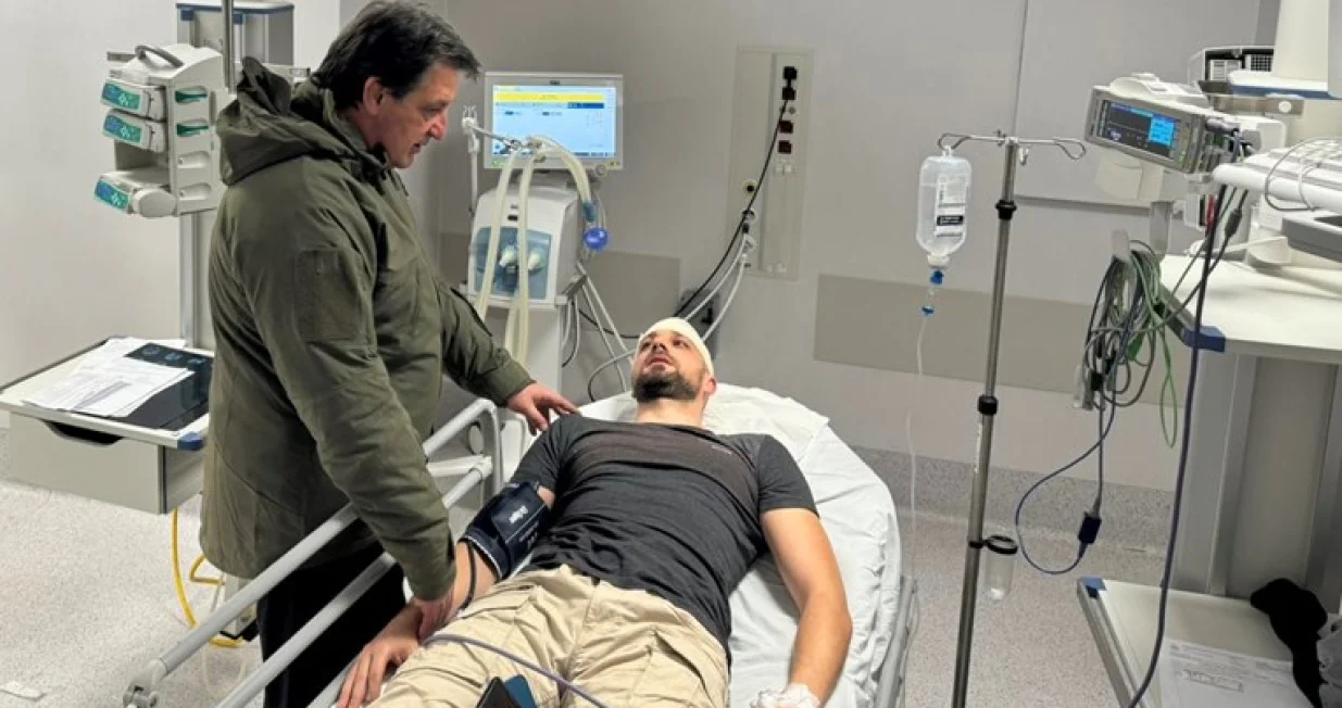 Ministar policije Bratislav Gašić policajac povreda/