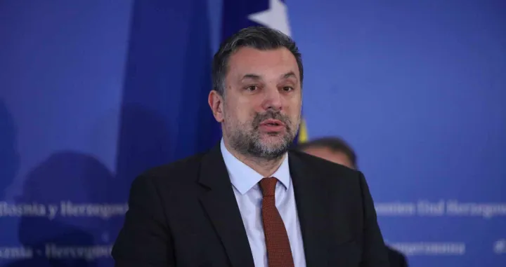 Elmedin Konaković/