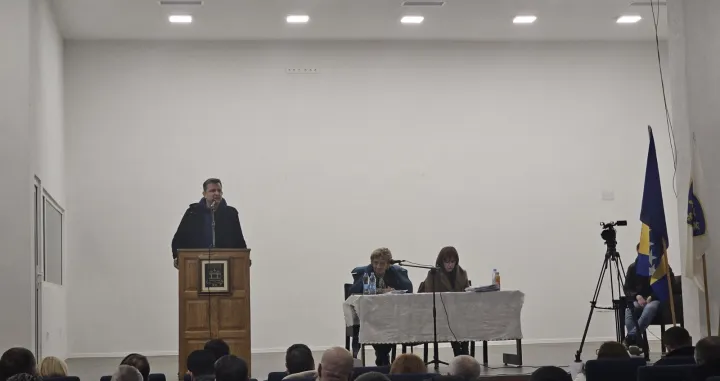 sjednica OV Sanski Most, izlaganje načelnika Faris Hasanbegović/